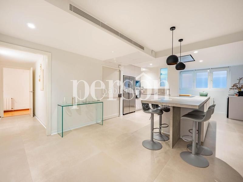 Foto 4245447b-86ba-43c3-a57d-304400815f9c. Appartement avec chauffage parking dans Jaume Roig Valencia