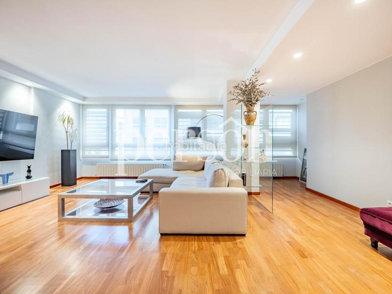 Foto 4c0f64f7-f189-4682-adad-dd3ab6f03110. Appartement avec chauffage parking dans Jaume Roig Valencia