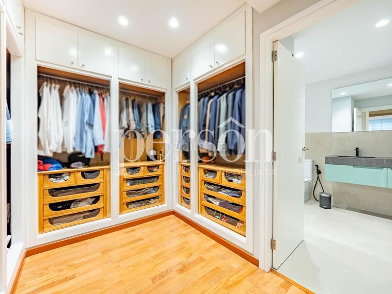 Foto 7fdbf077-4b7a-4e8d-8e82-012a56448e25. Appartement avec chauffage parking dans Jaume Roig Valencia