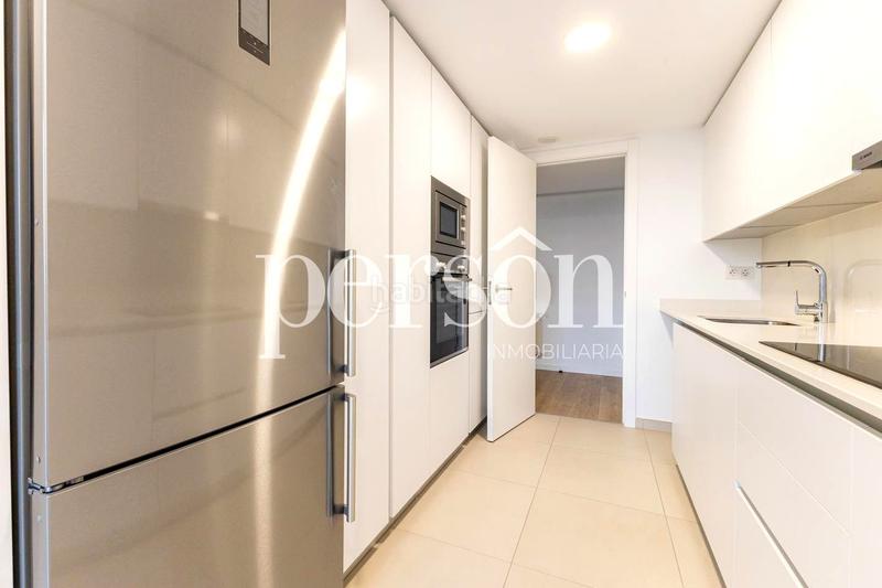 Foto 0b45dc12-24fb-49b5-8004-f20a6bbbc050. Flat with parking pool in Ciutat de les Ciències i de les Arts - Justicia Valencia