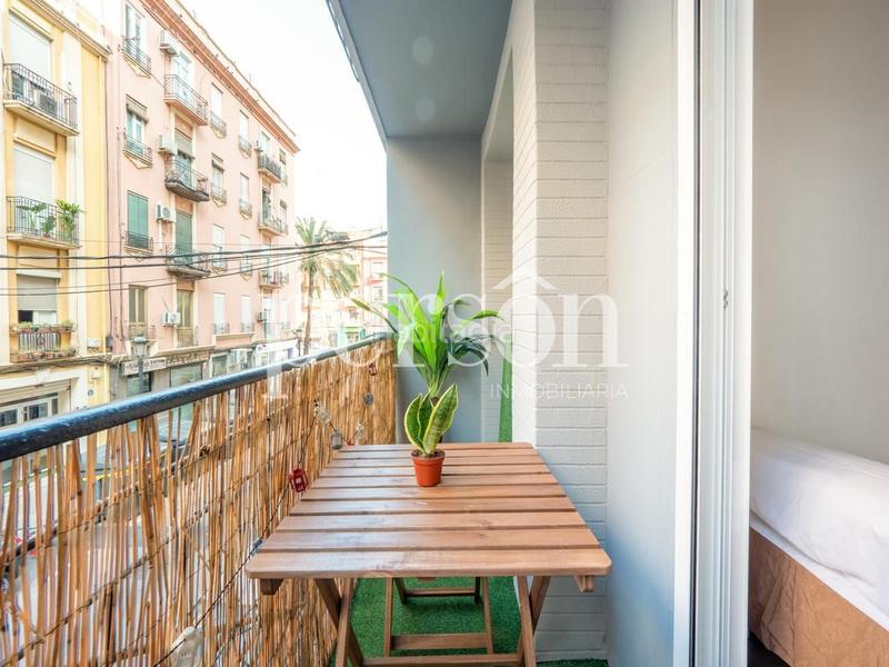 Foto c2b98a92-d42b-4382-bec5-1659224655d7. Alquiler piso vivienda en alquiler en la zona de aragón en Valencia