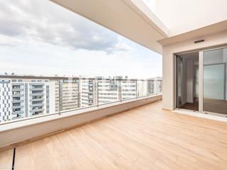 Dachwohnung in La Punta. Atico en venta de obra nueva con piscina cerca del puerto de val