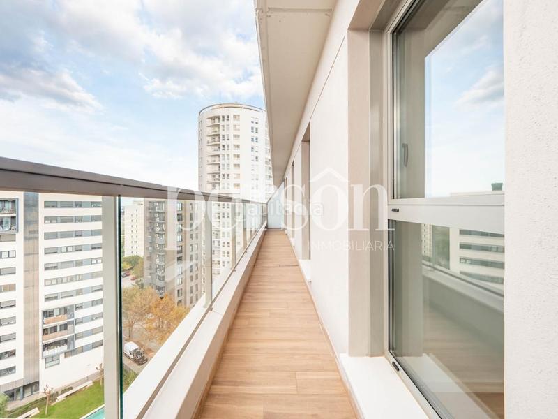 Foto 24d0a6f1-9e37-4b20-9dac-5b71758f3966. Àtic amb aparcament piscina a La Punta Valencia