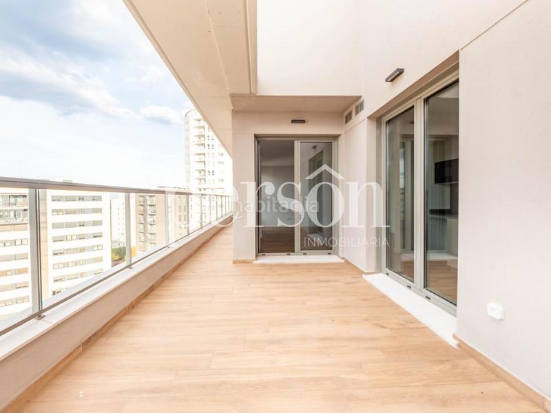 Foto 3cbcfe05-b9bf-47c1-952d-8e99b9a352a7. Àtic amb aparcament piscina a La Punta Valencia