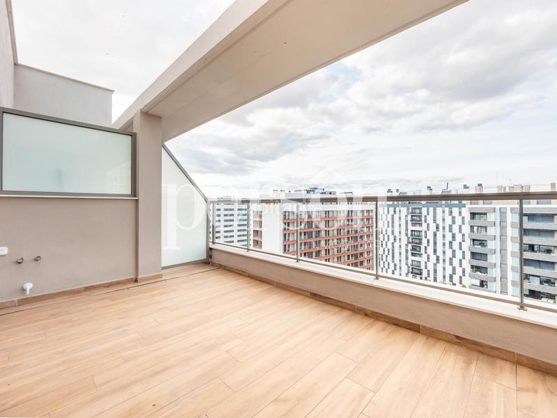 Foto 3e0b37a8-3611-4401-ac7b-d78e914881d9. Àtic amb aparcament piscina a La Punta Valencia