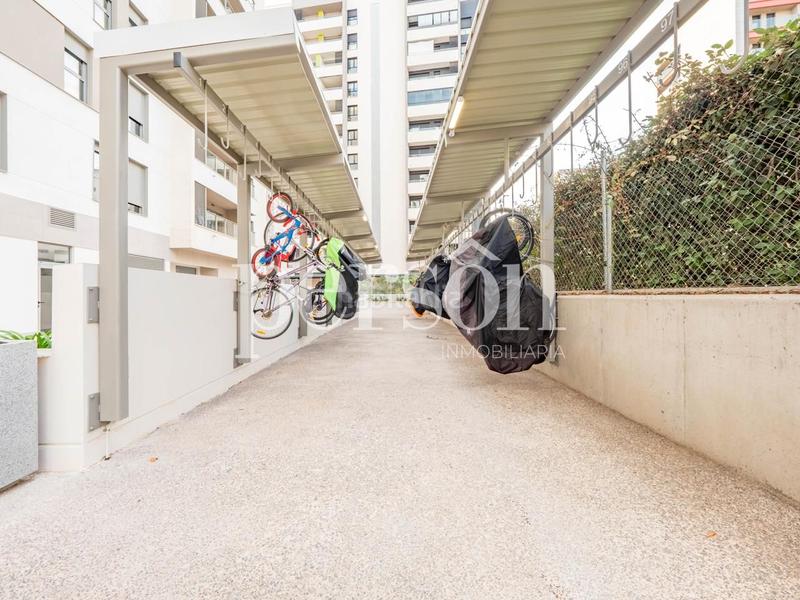 Foto 60bb21bc-f2c8-4ec9-b93a-5af5a1c9c52c. Àtic amb aparcament piscina a La Punta Valencia