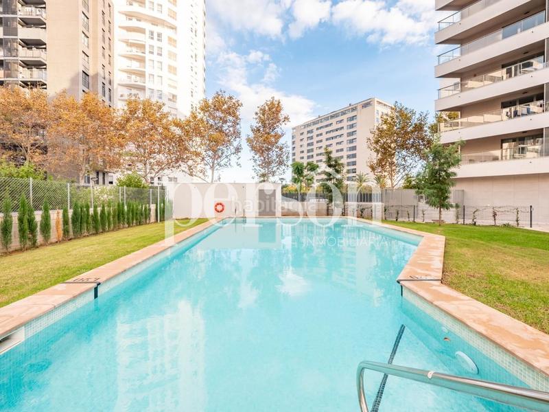 Foto 67a7cf9c-a2e4-44f5-94b7-b0dbf3c88af7. Àtic amb aparcament piscina a La Punta Valencia