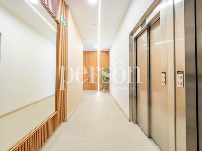 Foto cc0b8869-b302-4dde-ac6d-cda9a2561a0d. Àtic amb aparcament piscina a La Punta Valencia