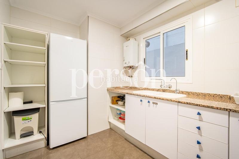 Foto bb34692b-d328-422f-b09c-deaf61d069e7. Alquiler piso magnífico piso de 5 habitaciones ideal para estudiantesresidentes en Valencia