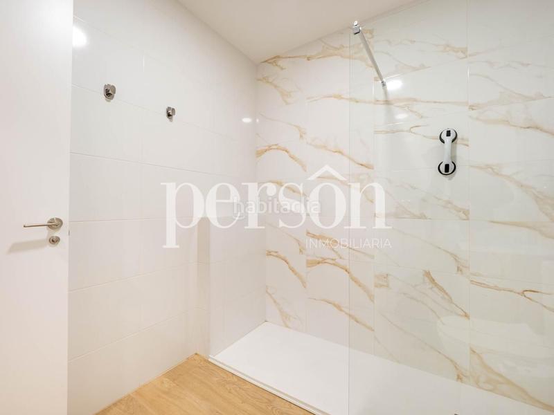 Foto 5cab38ae-07c4-4ae2-ad6f-30fc9effec24. Planta baja bajo vivienda en venta en La Petxina en Valencia