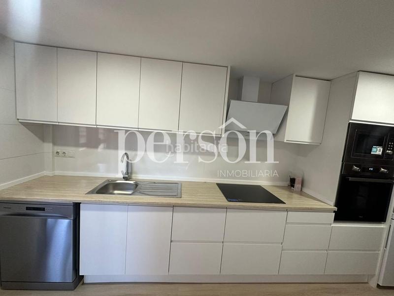 Foto 9ba0aeeb-649a-440f-ac8a-c99395ecd437. Location appartement avec parking dans Sant Francesc Valencia