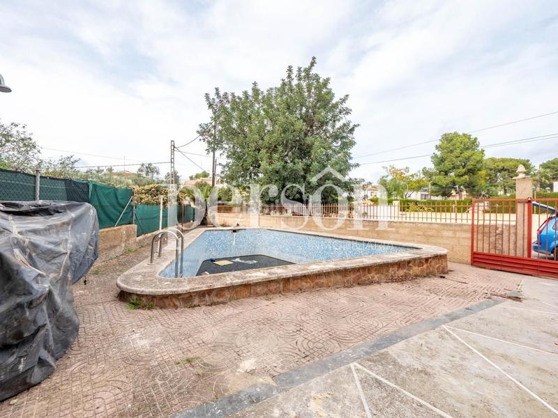 Foto 0343b7ed-aadb-42ec-8bfe-fbe3c5b50e3e. Maison avec piscine dans La Cañada Paterna