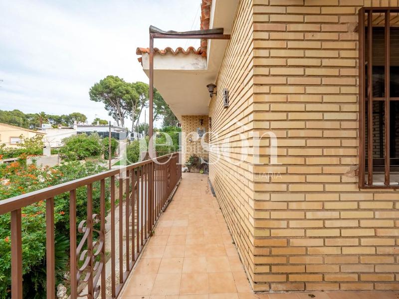 Foto be5ccfb8-b87c-4c4c-99fe-d536b7ad8196. Maison avec piscine dans La Cañada Paterna