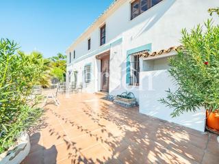 Masía en Ausias March