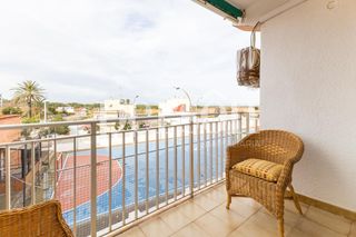 Flat in El Perellonet. Estupendo apartamento en el perellonet