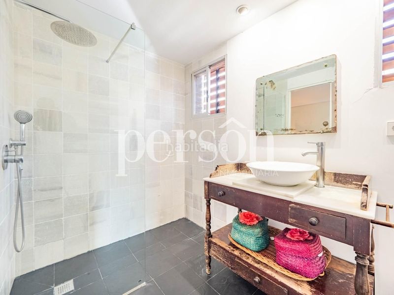 Foto 0bc1f526-ced5-4e53-aedc-60293adbe4b0. Pis amb aparcament a Jaume Roig Valencia