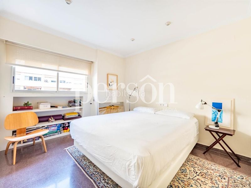 Foto 81b50839-e393-4341-a49f-8d5cf63574a6. Pis amb aparcament a Jaume Roig Valencia