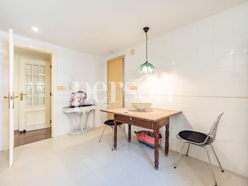 Foto 88110ee0-b076-47a5-8904-79ba0473d1a7. Pis amb aparcament a Jaume Roig Valencia