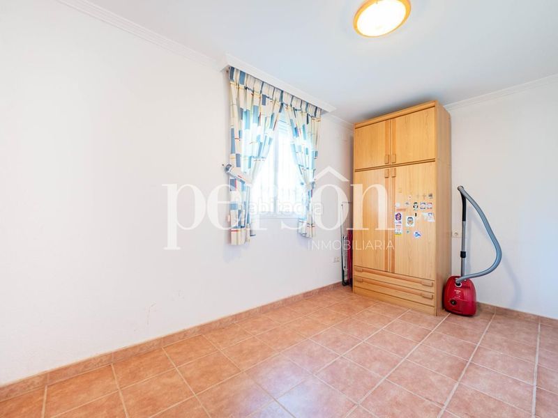 Foto 1135f7e9-8e97-4cb4-8498-9a73b7c60b1e. Casa amb aparcament piscina a Sierra Perenchiza-Cumbres de Calicanto-Sto Domingo Chiva