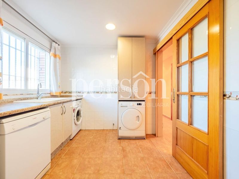 Foto 1924ef75-ec50-420a-8b0f-44d31ca98f94. Casa amb aparcament piscina a Sierra Perenchiza-Cumbres de Calicanto-Sto Domingo Chiva