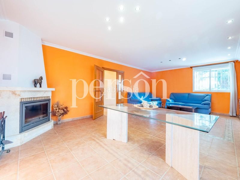 Foto 3aad29f2-8300-4dcb-88a9-3fba18751c19. Casa amb aparcament piscina a Sierra Perenchiza-Cumbres de Calicanto-Sto Domingo Chiva