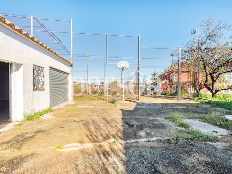 Foto 7a97fba6-66cd-4946-8045-6566a34e71dd. Casa amb aparcament piscina a Sierra Perenchiza-Cumbres de Calicanto-Sto Domingo Chiva