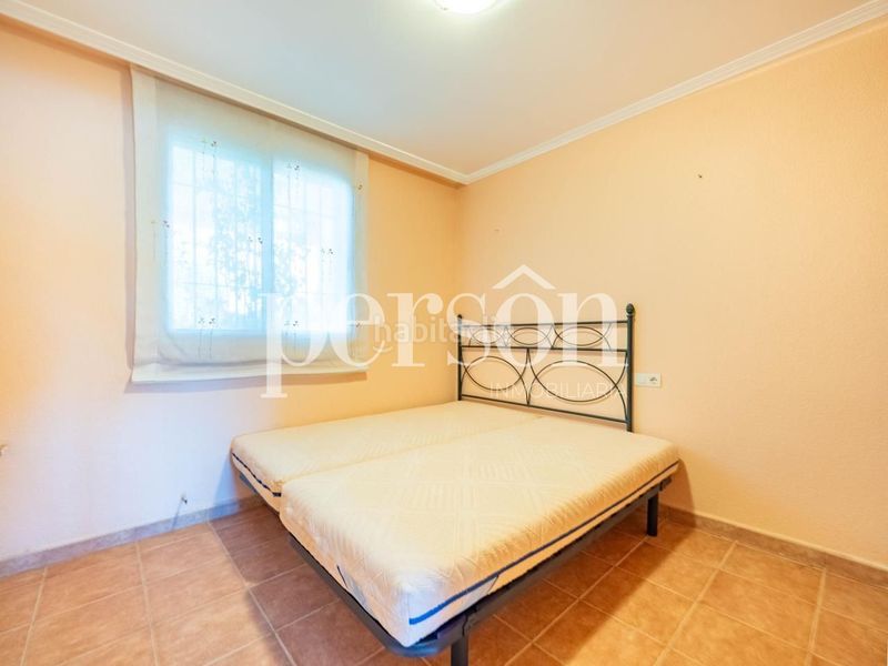 Foto a8b9275e-c96e-4b77-8a47-e36682fba0de. Casa amb aparcament piscina a Sierra Perenchiza-Cumbres de Calicanto-Sto Domingo Chiva