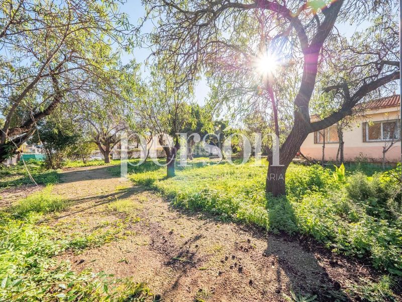 Foto a940d12c-0c5a-40ea-ae22-4974e8cdb8d3. Casa amb aparcament piscina a Sierra Perenchiza-Cumbres de Calicanto-Sto Domingo Chiva