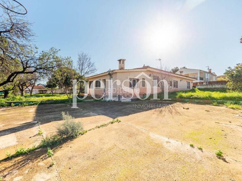 Foto c9d188ca-61d9-48e7-9cd8-5ed924936f12. Casa amb aparcament piscina a Sierra Perenchiza-Cumbres de Calicanto-Sto Domingo Chiva