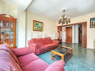 Pis  Del bisbe jaume pérez. Piso en venta en obispo jaime pérez