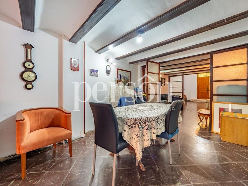 Foto a41fadf7-d3bf-4f54-b2b2-988fce1389f2. Planta baixa a La Petxina Valencia