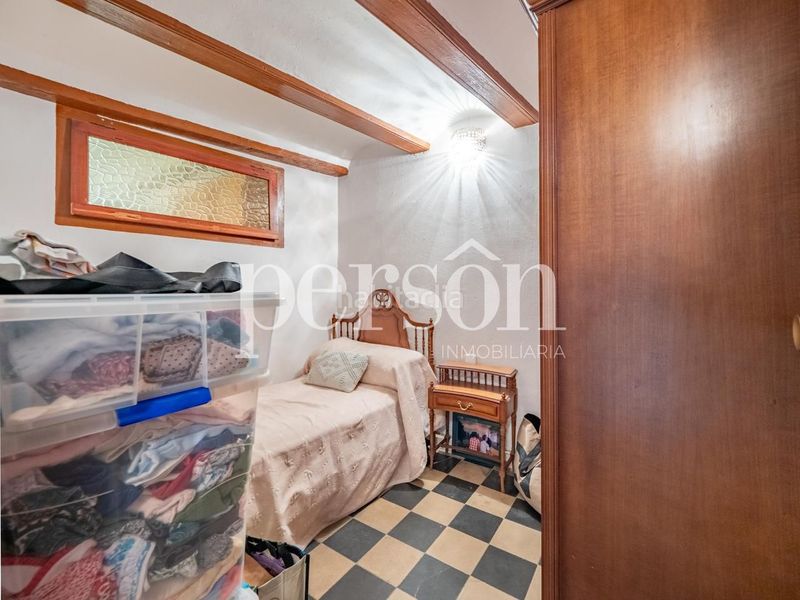 Foto dbd67871-2aa5-4e3d-b10f-e9faadf776d7. Planta baixa a La Petxina Valencia