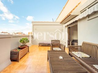�tic en L�Hort de Senabre. Precioso �tico en jes�s