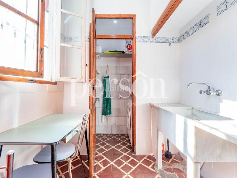 Foto 4a863153-a051-463d-8277-0f847af0bef7. Planta baixa a El Cabanyal-El Canyamelar Valencia