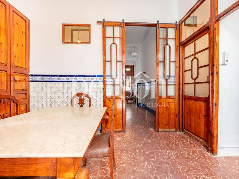 Foto ae94e91d-78f8-42e3-8de7-b39cee305d5d. Planta baixa a El Cabanyal-El Canyamelar Valencia