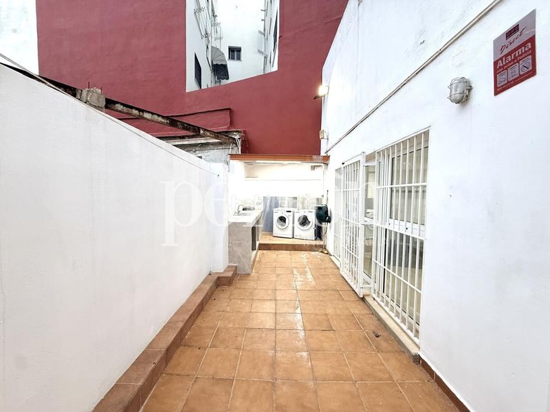 Foto 503fa5ab-d0b8-435b-8d6c-e89f3ba975d9. Local comercial a Quart de Poblet