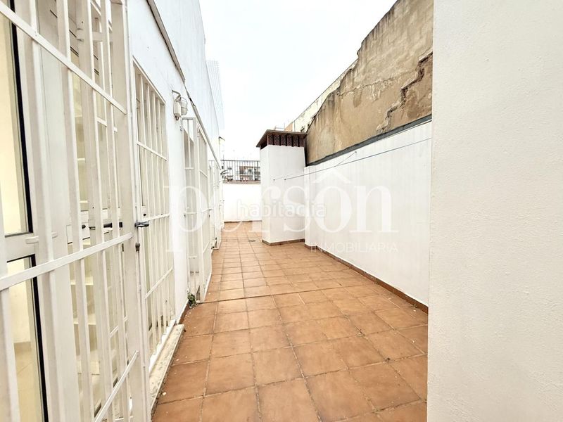 Foto 60ce8f8d-e29c-4ae0-ad70-2b47bbe52309. Local comercial a Quart de Poblet