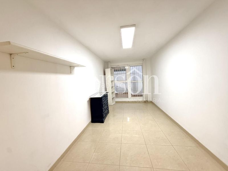 Foto 81904719-f106-4f30-8dcd-27c6b0603a76. Local comercial a Quart de Poblet