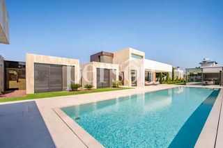Casa en Nueva Santa Barbara - Cruz de Gracia. Exclusiva villa de autor en nueva santa b�rbara