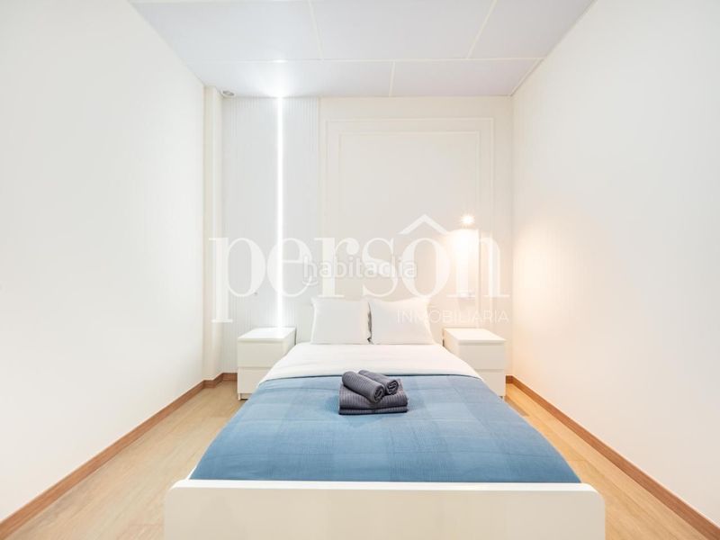Foto c7dfb80e-5f14-4038-9855-9e66553e5f4a. Planta baixa a Mont Olivet Valencia