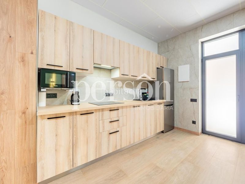 Foto d5a5af9a-1d4a-4572-ab8f-b0f5466b5af2. Planta baixa a Mont Olivet Valencia