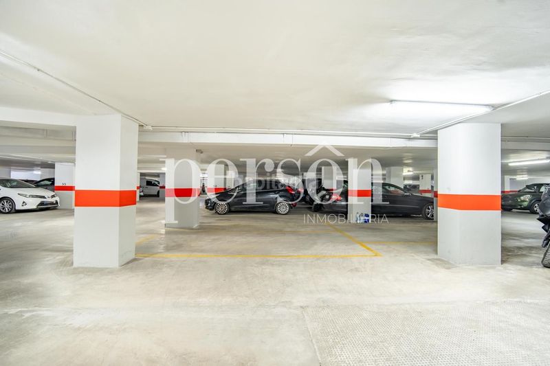 Foto 4098849f-6273-44f3-8cc6-66998f30554e. Pis amb calefacció aparcament a Arrancapins Valencia