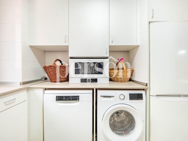 Foto 46fd0dca-1b57-4f72-946e-f978c523dbc2. Planta baixa a Tormos Valencia