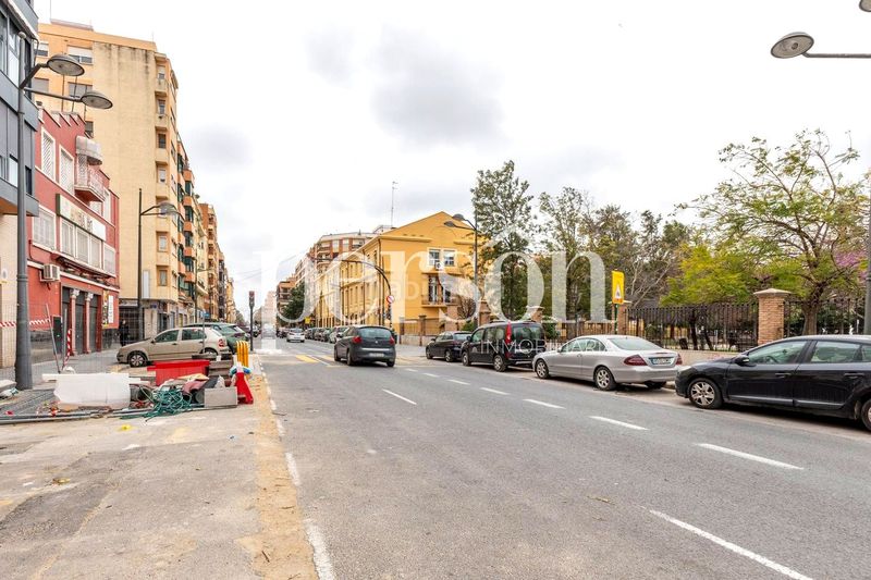 Foto c510dd29-f019-4566-ae53-869879f0dfa4. Local comercial a La Raïosa Valencia