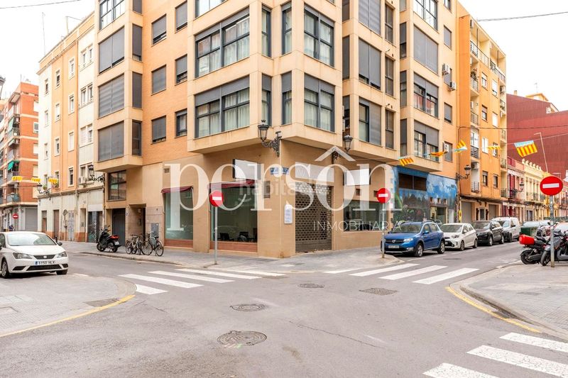 Foto de5aaa28-e5ee-479c-9560-b6d4e974d9f2. Local comercial a La Raïosa Valencia