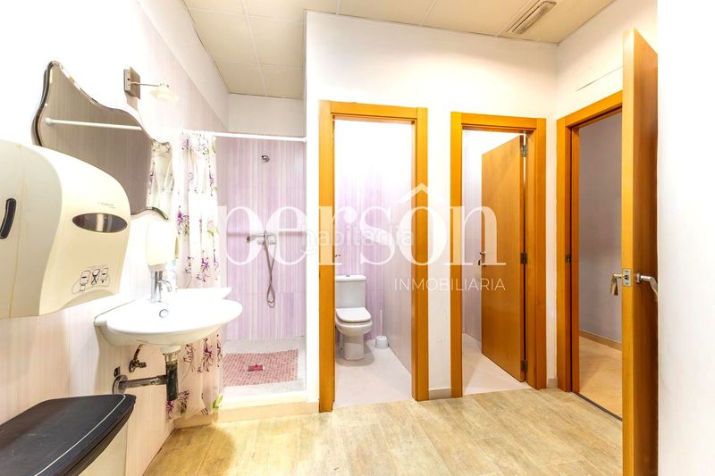 Foto f6cbea6f-2193-4e72-bbbc-eaf198ea2a44. Local comercial a La Raïosa Valencia