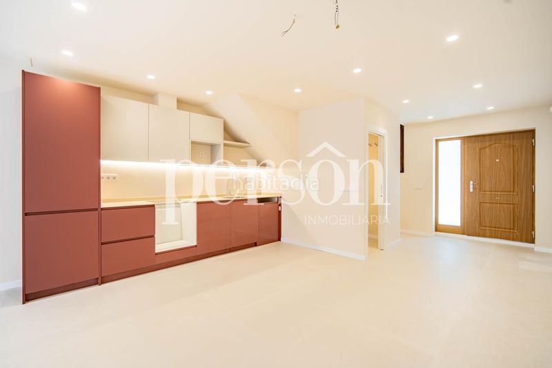 Foto 71a67c92-1854-4eac-94bd-480215d3a4d1. Casa adossada a Massanassa
