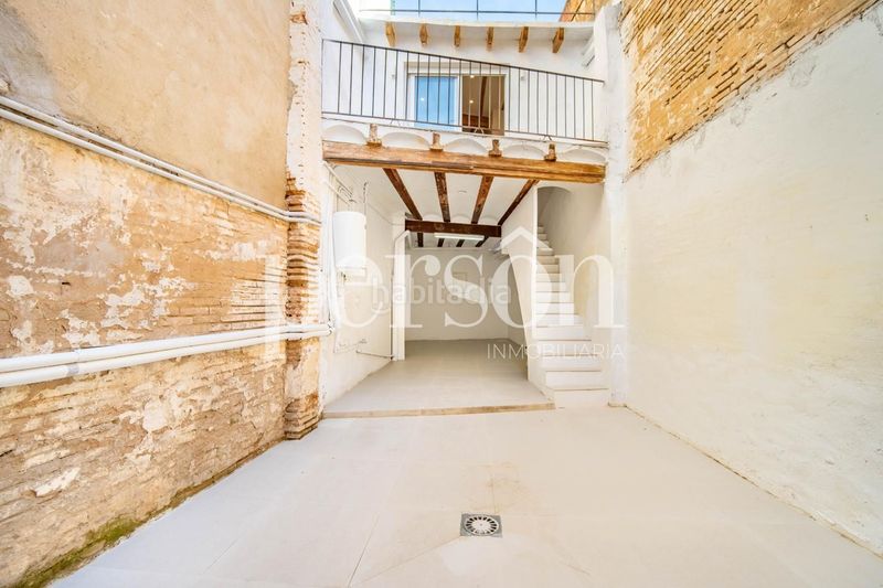 Foto b0d68410-0dd3-4c2a-8a46-95ea49705f55. Casa adossada a Massanassa