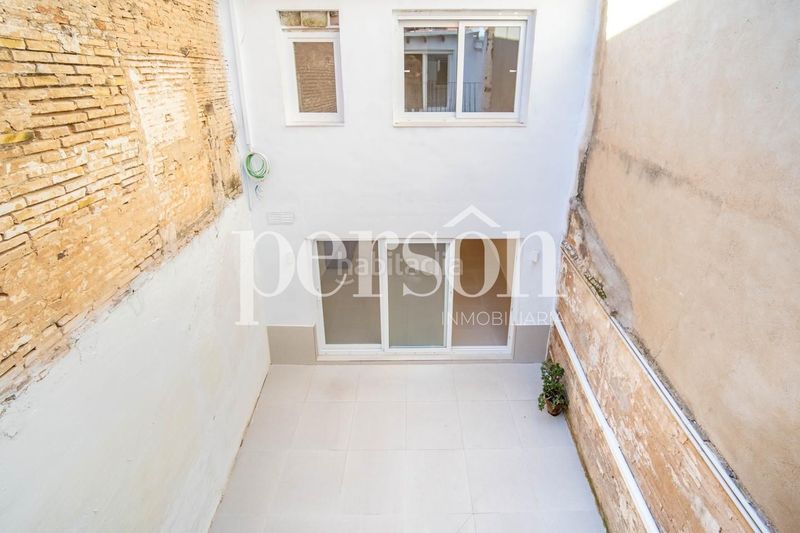 Foto bbc651bf-6046-4068-94eb-3134f9bb5e81. Casa adossada a Massanassa