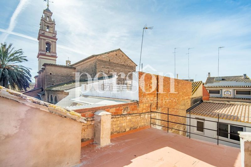 Foto fe917d53-3ec9-4348-b0bd-d555b8eda076. Casa adossada a Massanassa